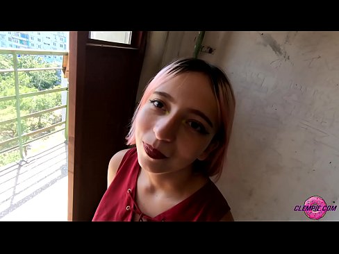 ❤️ ນັກສຶກສາ Sensual ດູດຄົນແປກຫນ້າໃນດ້ານນອກ - ສ້າງຄວາມຫມັ້ນເທິງໃບຫນ້າຂອງລາວ ຮູບໂປ້ຍາກ ຢູ່ພວກເຮົາ